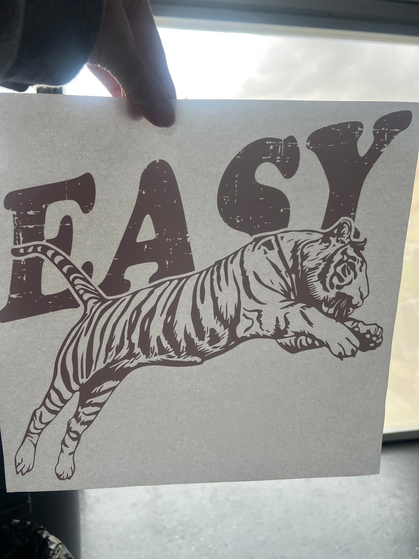 Easy tiger (maroon)