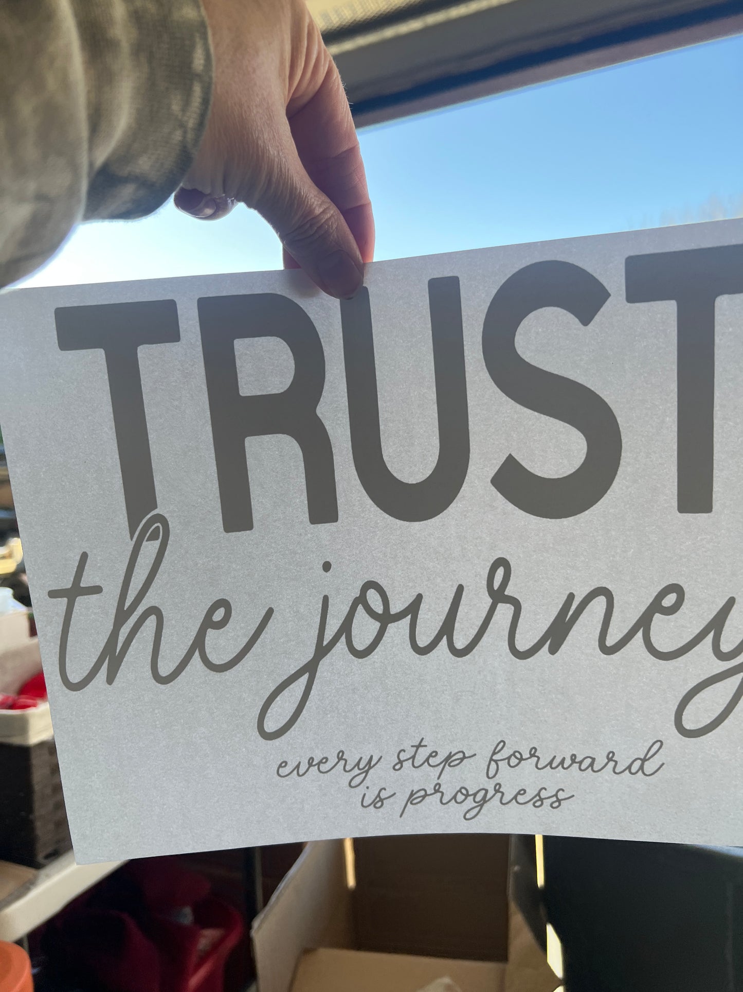 Trust the journey (black)