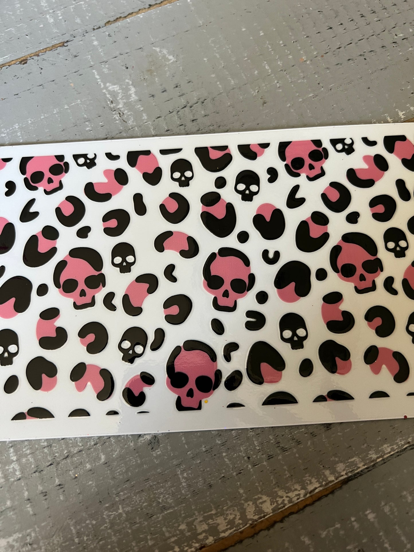 Pink and black skulls