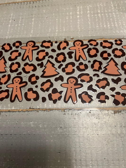 Leopard gingerbread