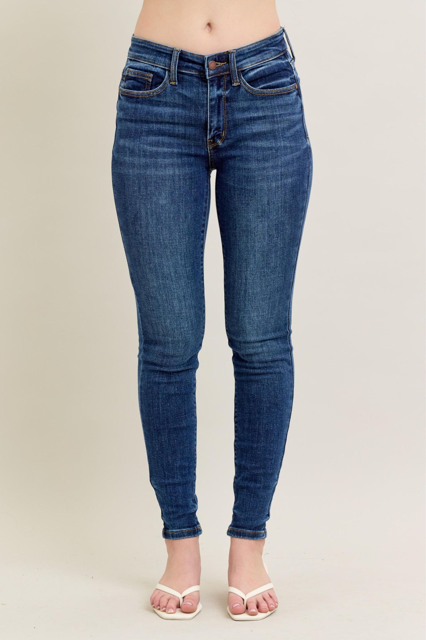 Judy blues skinny mid waisted