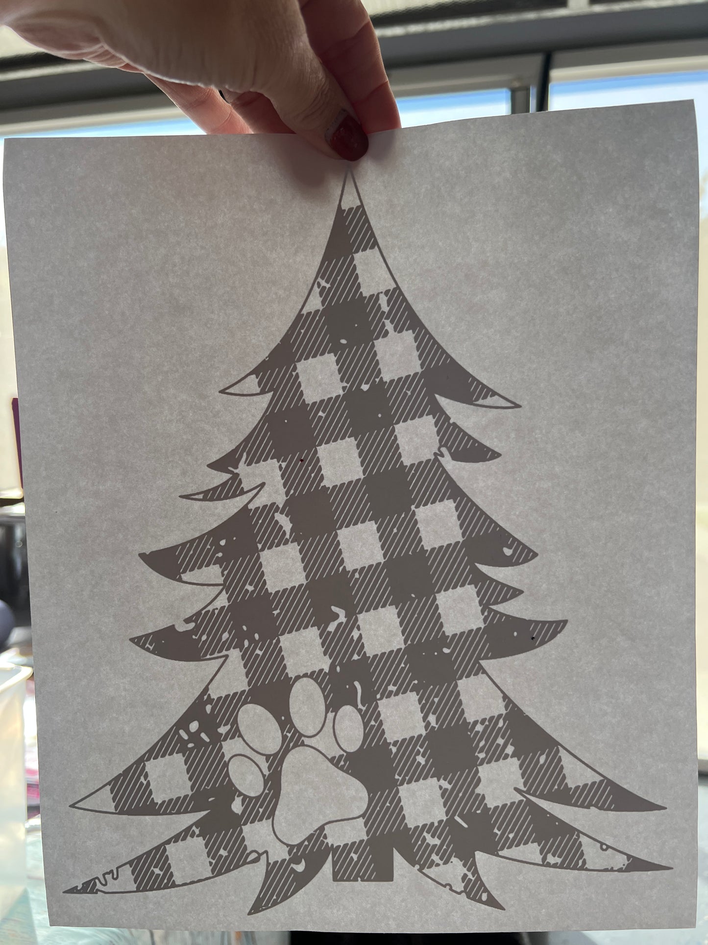 Plaid paw tree