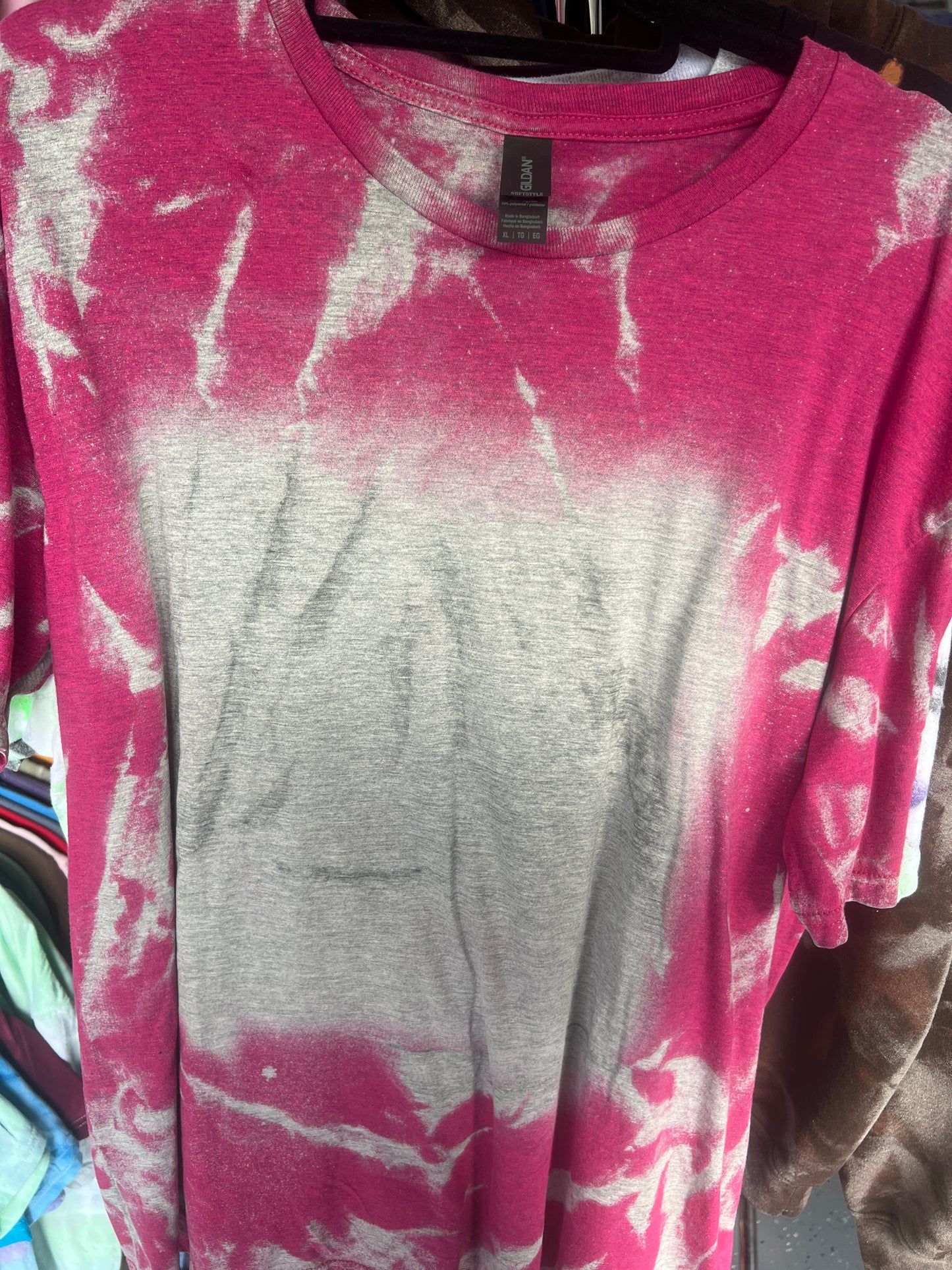 XL bleached tshirt