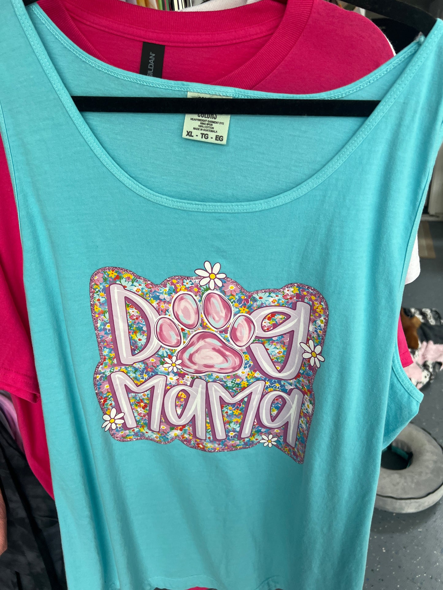 XL tank top dog mama