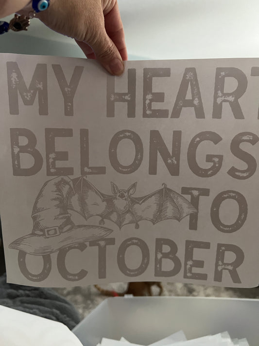 My heart belongs to October (black)