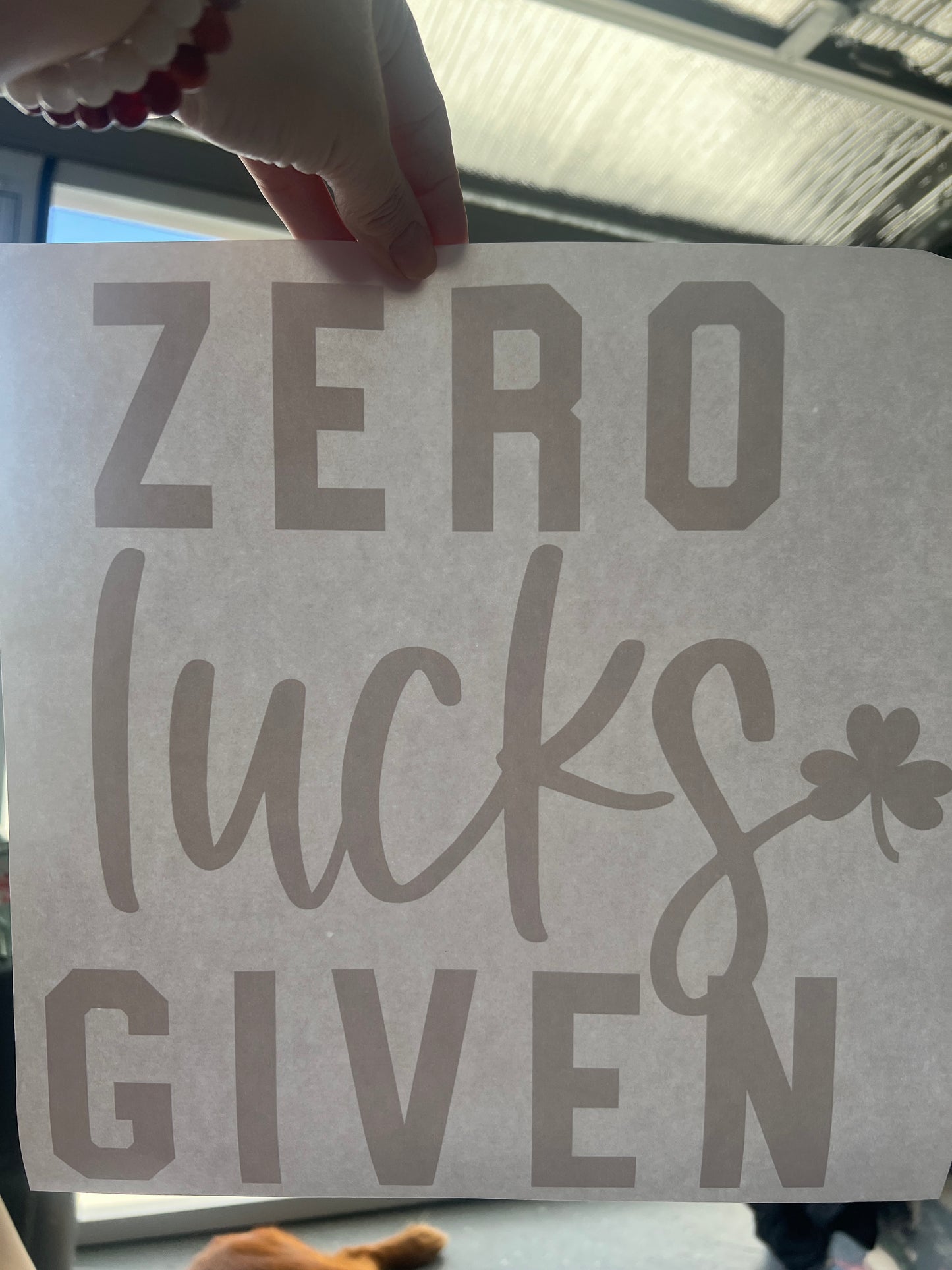Zero lucks given (white)