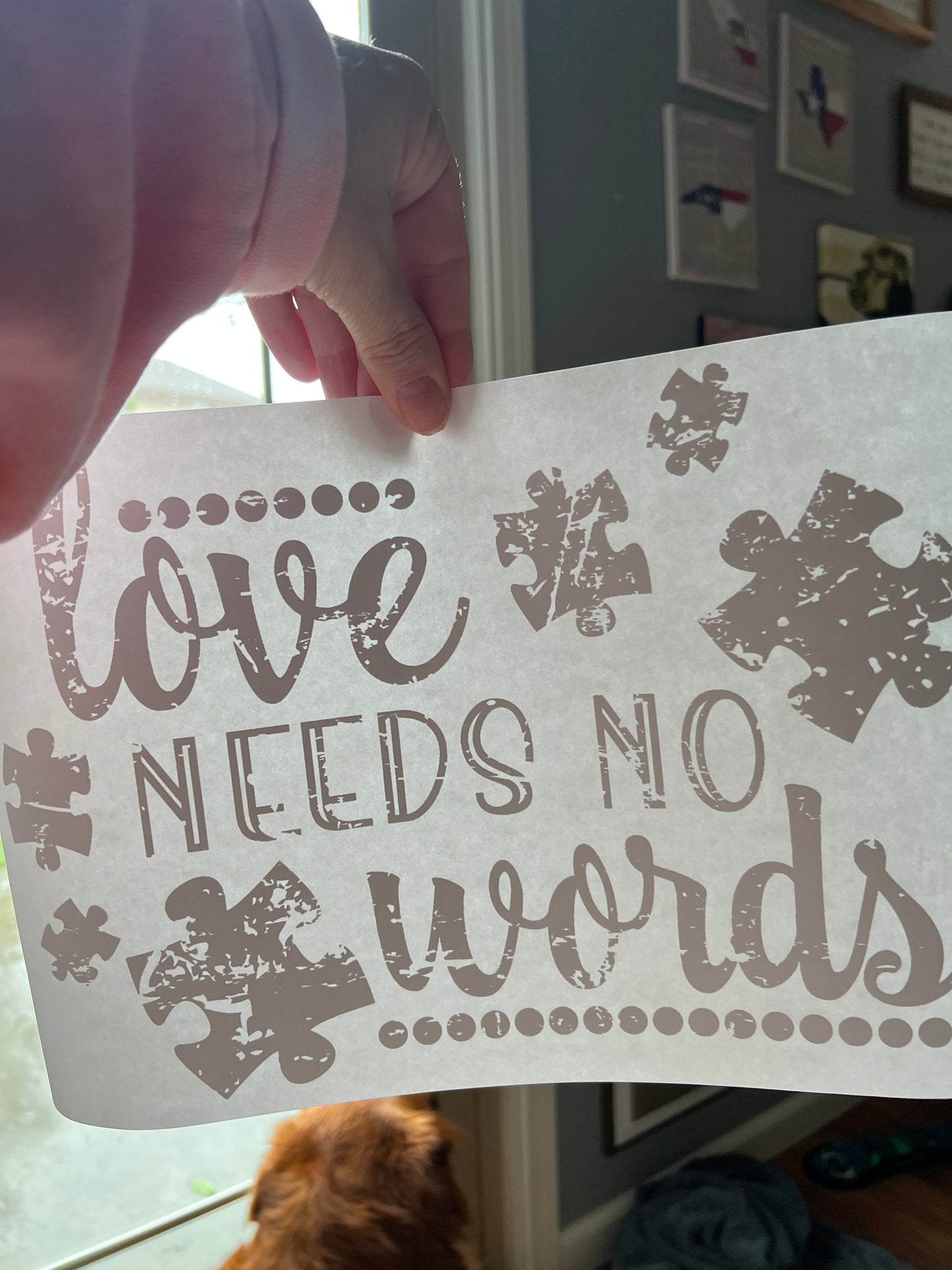 Love needs no words (black)