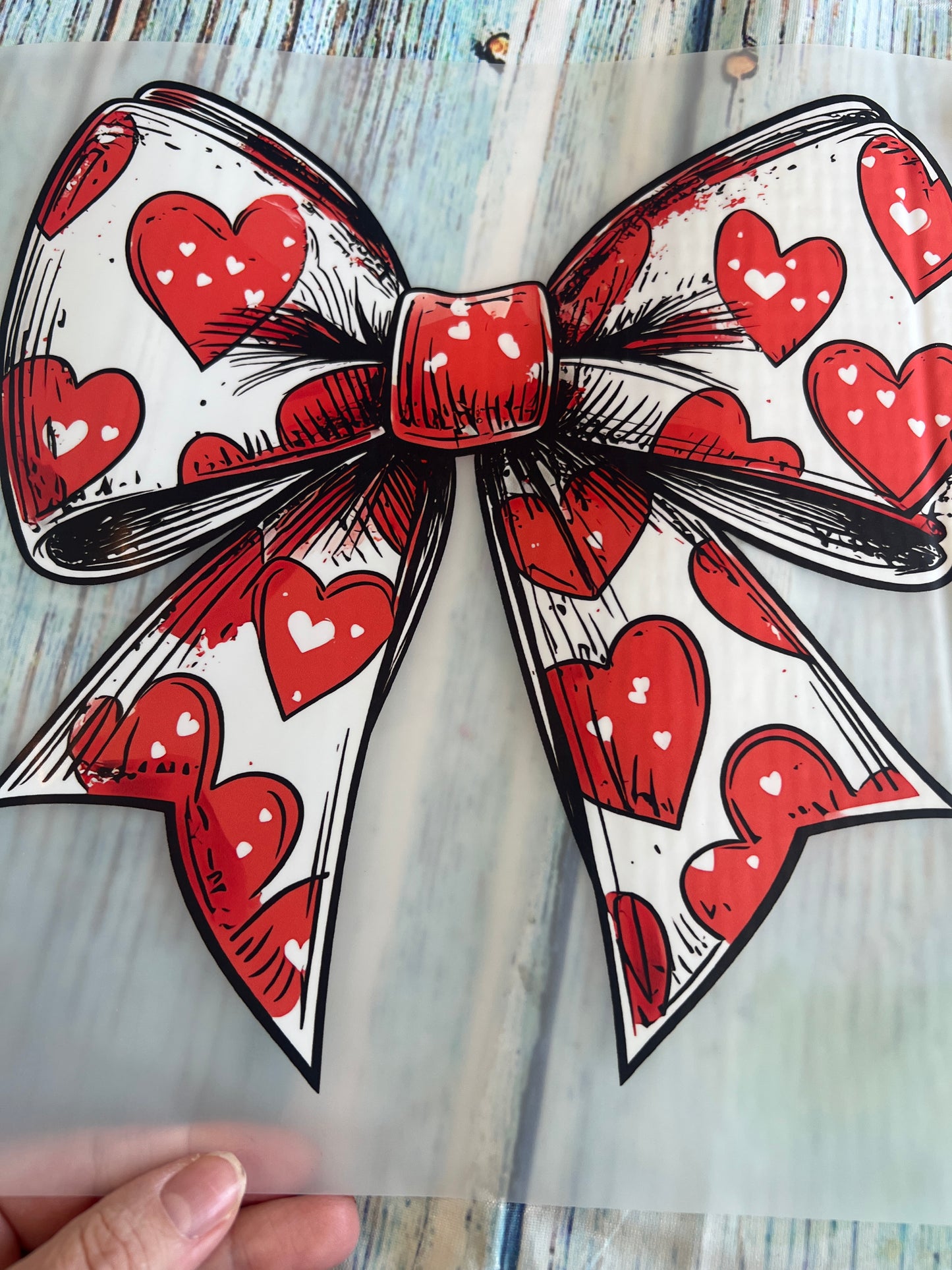 Heart bow